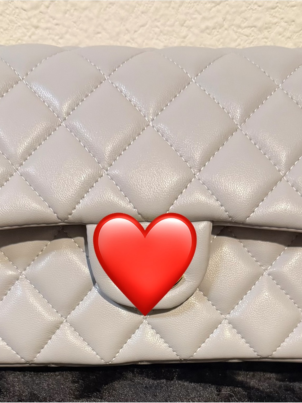 Quilted Leather Shoulder Bag in Light Gray